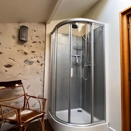 Art Et Creation Alojamento de Acomodação e Pequeno-almoço 3*