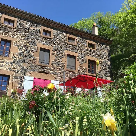 Art Et Creation Alojamento de Acomodação e Pequeno-almoço Saint-Bérain