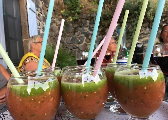 Art Et Création 3* Saint-Bérain